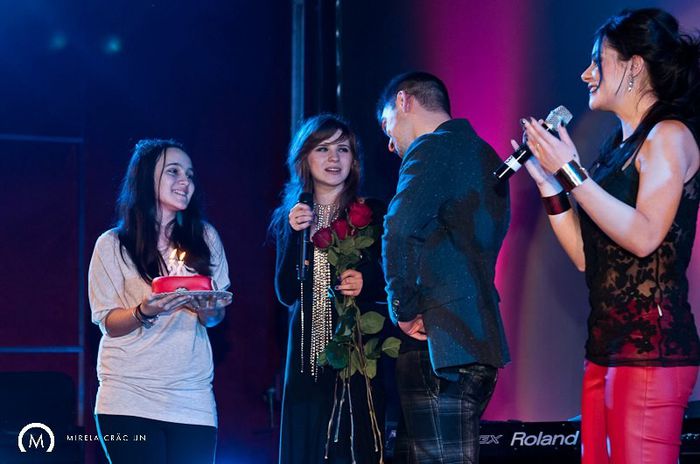 521455_371244052982700_966990559_n - 00 LaLa Band la CinemaPRO - 14 Februarie 2013