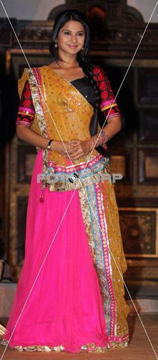 50 - jennifer winget12