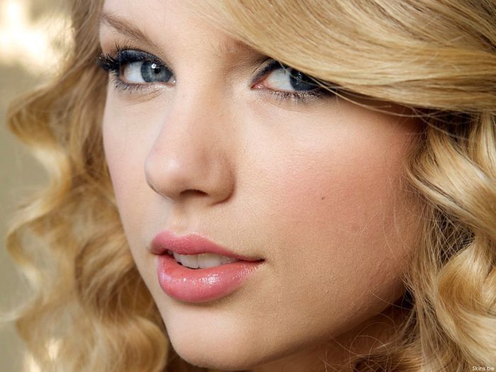 6 - Club Taylor Swift