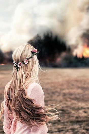 379372_315049451943872_795676018_n; Am fost asa cum am vrut si sunt asa cum imi place,rup barierele chiar daca mi s-a spus ca n-o pot face.
