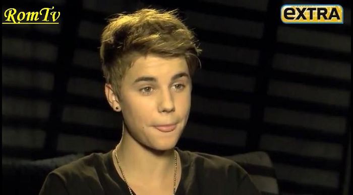 Pentru ca are 2 cocoase, se stieee!!!