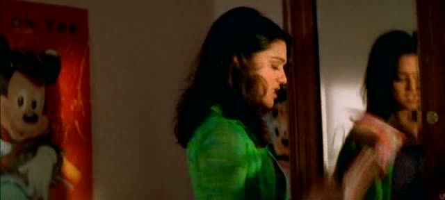vlcsnap-00069 - 01 - Kya Kehna