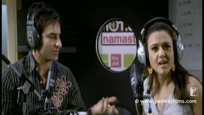 vlcsnap-00074 - xo - Filmari Salaam Namaste