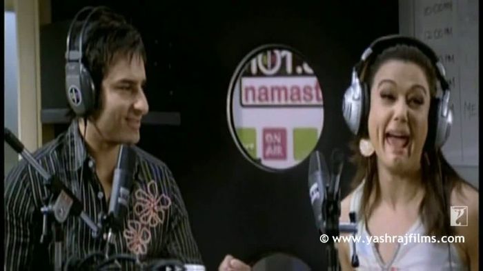 vlcsnap-00076 - xo - Filmari Salaam Namaste