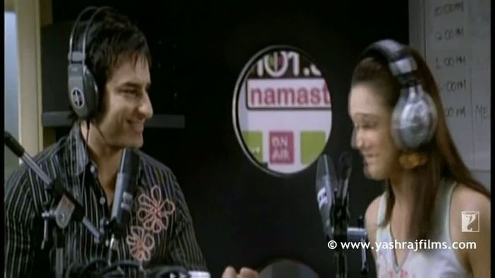 vlcsnap-00077 - xo - Filmari Salaam Namaste