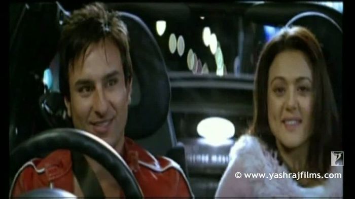 vlcsnap-00138 - xo - Filmari Salaam Namaste
