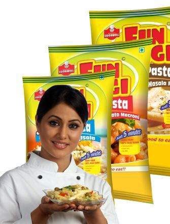 598570_535317523155347_1501132481_n - Hina Khan 2
