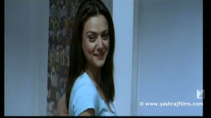 vlcsnap-00047 - Preity Zinta 04