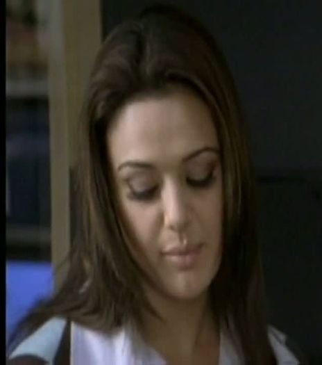 vlcsnap-00070 - Preity Zinta 05