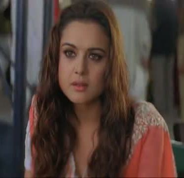 preity-zinta-veer-zaara-caps (2) - Preity Zinta 05