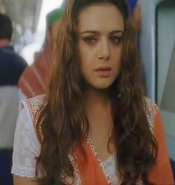preity-zinta-veer-zaara-caps (31) - Preity Zinta 05