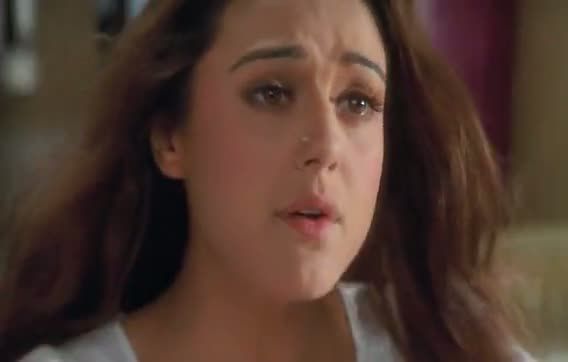 vlcsnap-00006 - Preity Zinta 05