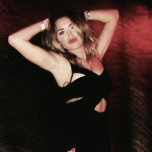 22 - 0x - Icons with Miley