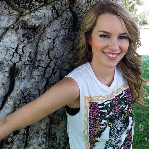 560297_460052417373554_1029457679_n - Bridgit Mendler