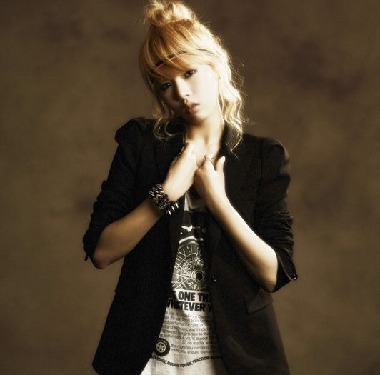 - Luna plina? In seara asta..:-? Praf din iaz...Praful care m.a ucis pe mine..:|