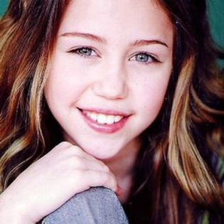 526689_165733673573809_1380801960_n_large