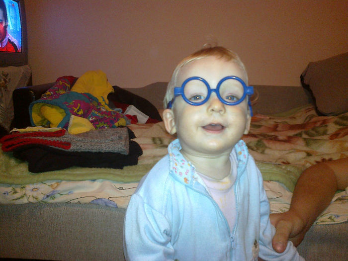 Picture 486 - SA MAI NASCUT INCA UN INGERAS ZSOLT