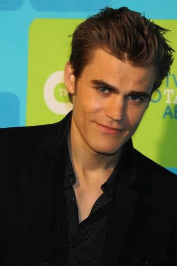 serios cine? - My dear sister TVD