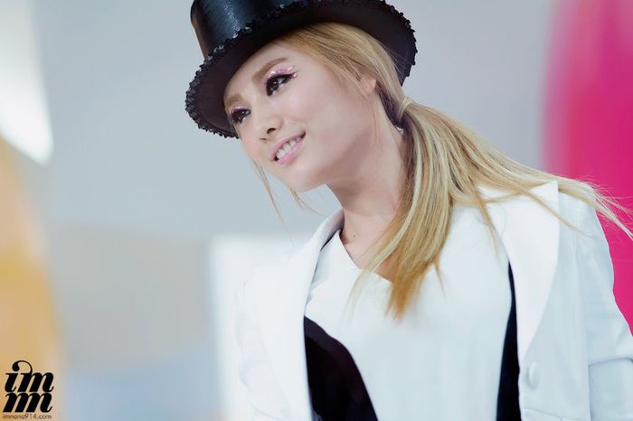 nana19 - After School