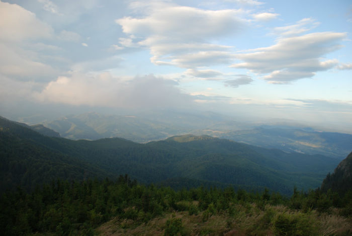 munteleCozia2 - Manastirea Curtea de Arges - baraj Vidraru - Cozia