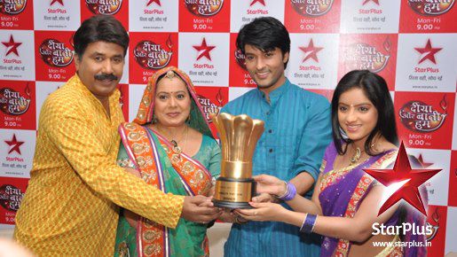 28 - qx-Deepika Singh