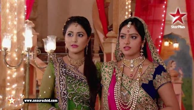 30 - qx-Deepika Singh