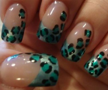 tumblr_mbdzyaA6qu1r85ew4o1_500_thumb - xo_Modele unghii_xo