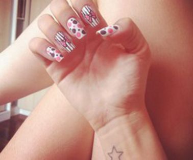 tumblr_mgh09jzvA71rrq2xuo1_1280_thumb - xo_Modele unghii_xo