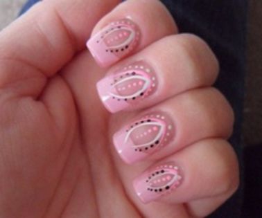 tumblr_mgjn4inzzf1r85ew4o1_500_thumb - xo_Modele unghii_xo
