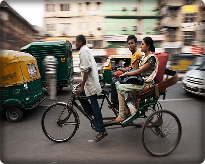 ● Cycle rickshaw ● - x - Mijloace de transport