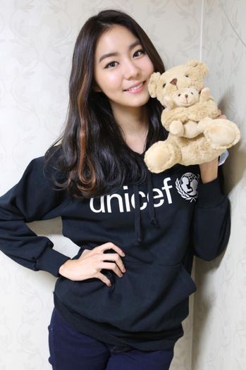 uee16 - After School