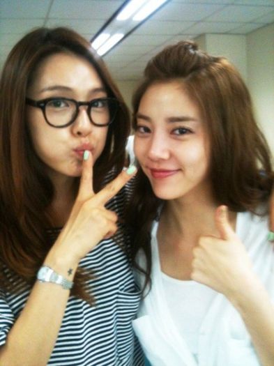 kahi with son dam bi