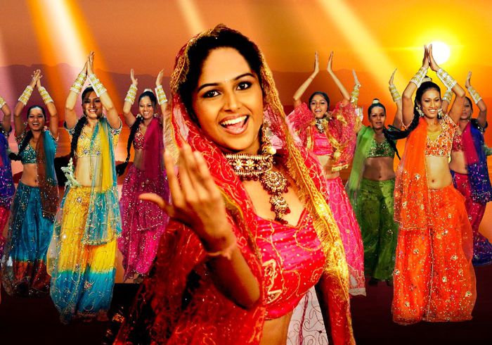 Bollywood-Dancing - Dansul Indian-Indian dance