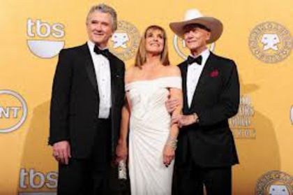 images (2) - Linda Gray