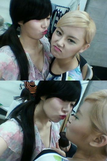 hyuna and gayoon