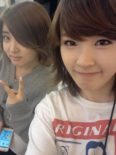 jiyoon and sohyun