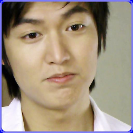 $. ...Nu`i o noutate :-" ...Dar stii.. Am ceva.. for you.. :o3 ..(o saruta; fuge sus) - l - x - Episodul 13 - x - l