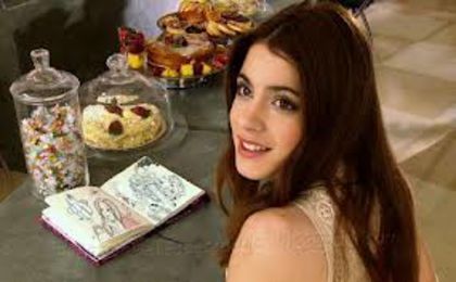 images (5) - Violetta