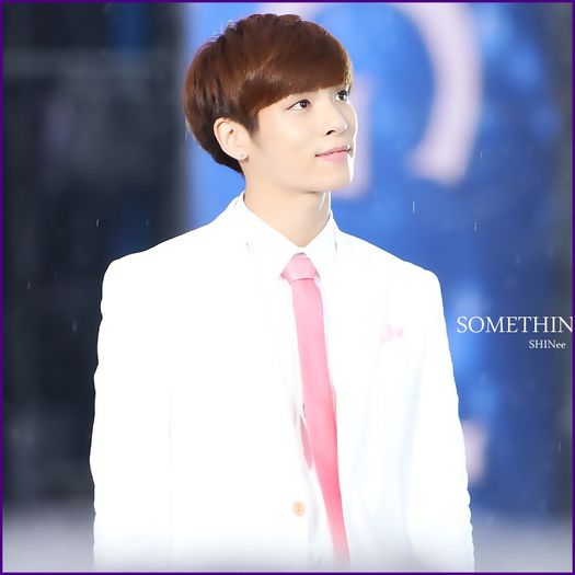 - E o fata inocenta,foarte talentata..;;) Si simpatica..:o3