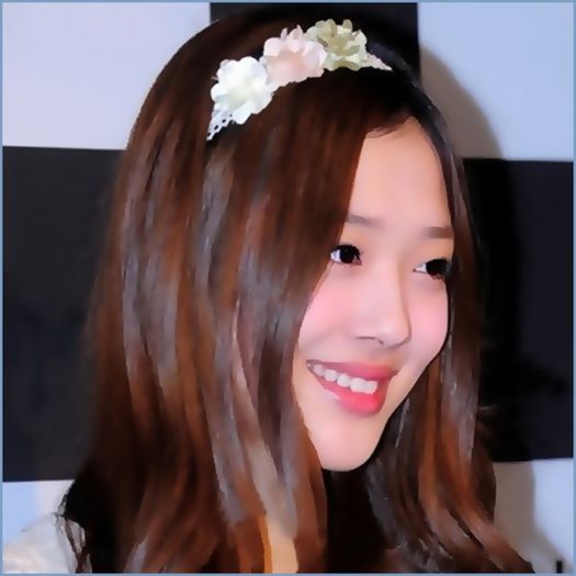 - Mhm,sa nu schimbi asta..:o3 Oppa..Mi`e somnic..Mergem sus?:o3