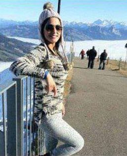 541294_414991608555233_111084706_n - Hina Khan 2