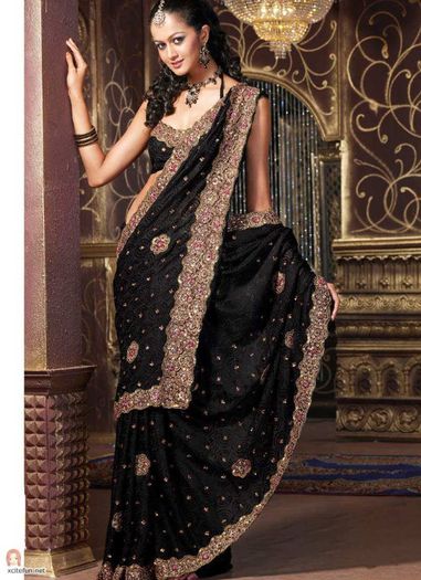 tumblr_llohxdNu9Z1qc9y8qo1_1280 - Saree