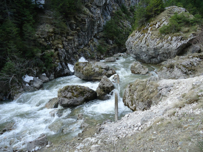 DSC00590 - Bucegi - Cheile Zanoagei - Lacul Bolboci - Pestera Ialomicioara