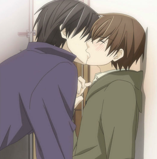 32 - Sekai Ichi Hatsukoi