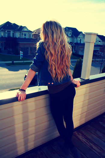 ; In ziua de azi,"Sa fii tare!" nu e un sfat. E o obligatie.
