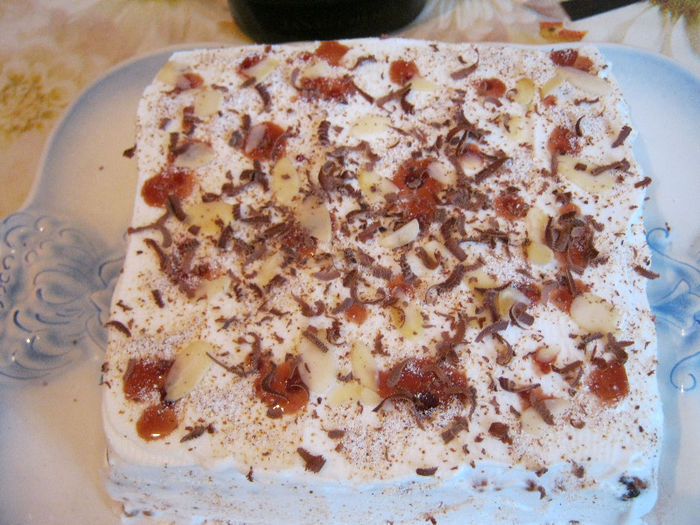 Tort de biscuiti