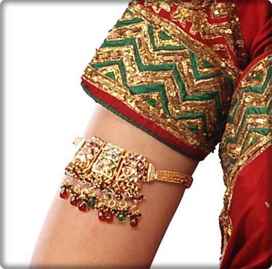 ● Indian Armlets ●