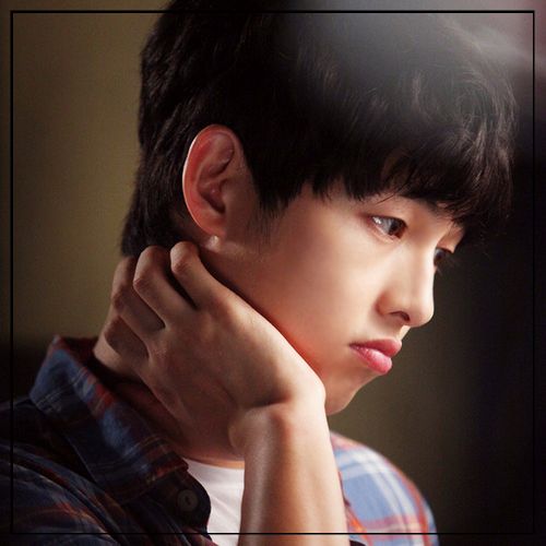 ;- |isi deschide ochii;se uita la ea| Pai..|i.p| ptr ca vreau sa beauu cappuccino..:-?.