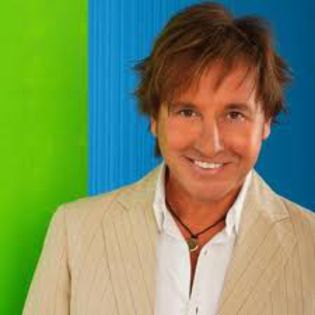 descărcare (6) - Ricardo Montaner