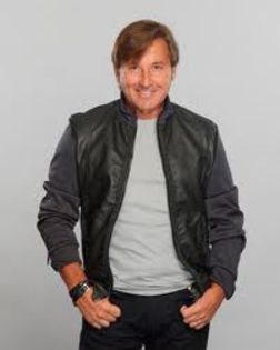 images (63) - Ricardo Montaner